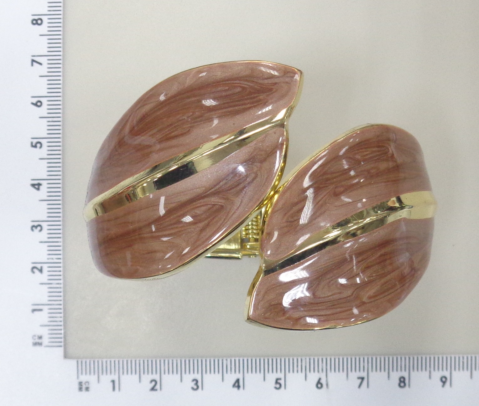 Бижутерный браслет